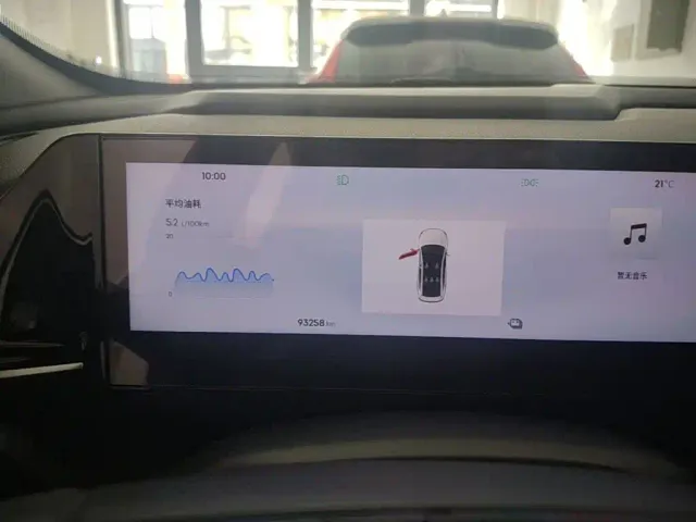 Geely Galaxy L6 — Фото автомобиля 11