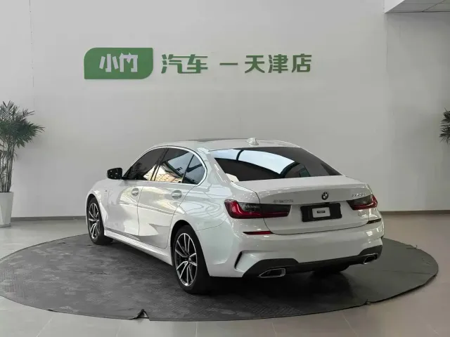 BMW 3 Series — Фото автомобиля 5