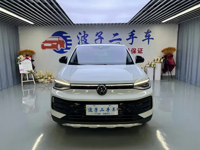Volkswagen Tharu — Фото автомобиля 2