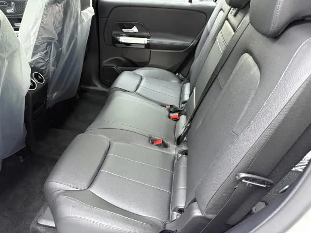 Mercedes-Benz EQB — Фото автомобиля 7