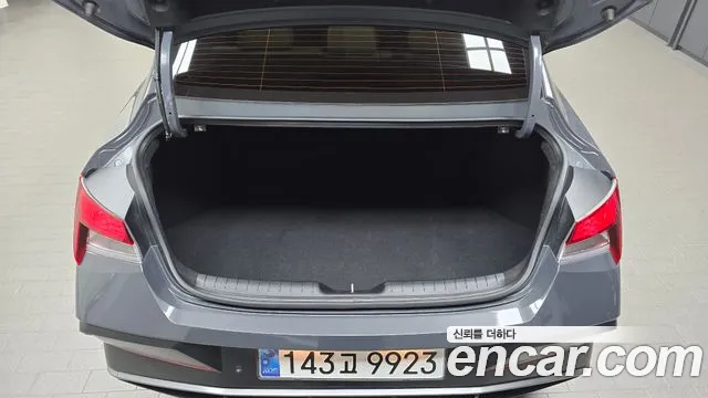 Hyundai Avante — Фото автомобиля 26
