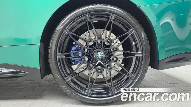 BMW M4 — Фото автомобиля 16