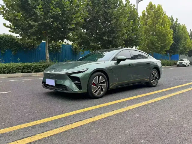 Фотография автомобиля — Exeed Exlantix ES