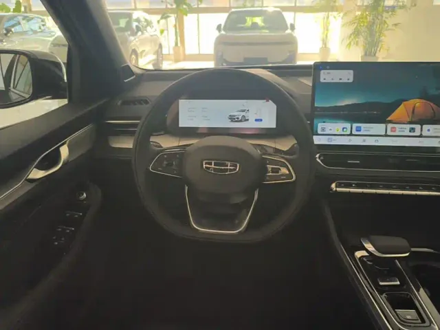 Geely Xingrui — Фото автомобиля 10