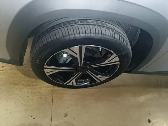 Geely Boyue — Фото автомобиля 22