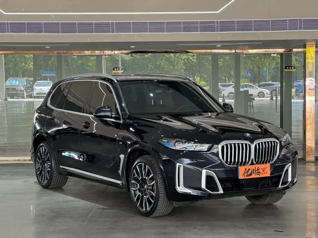 BMW X5 — Фото автомобиля 3