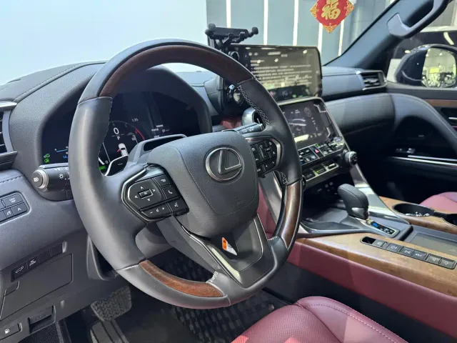 Lexus LX — Фото автомобиля 8