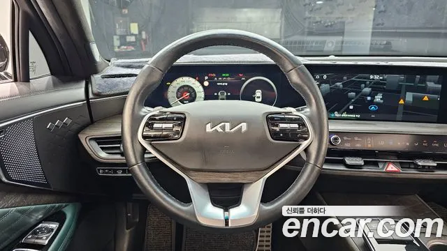 Kia K8 — Фото автомобиля 13