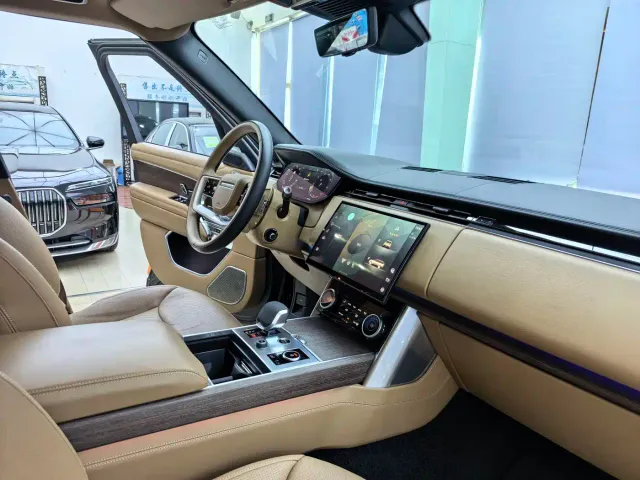 Land Rover Range Rover — Фото автомобиля 8