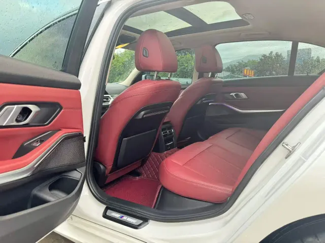 BMW 3 Series — Фото автомобиля 5