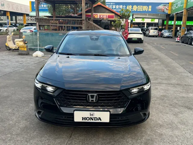 Honda Accord — Фото автомобиля 2