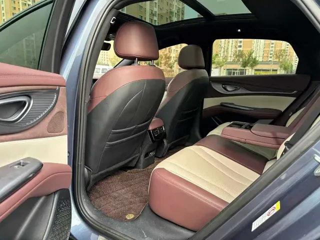BYD Seal — Фото автомобиля 5