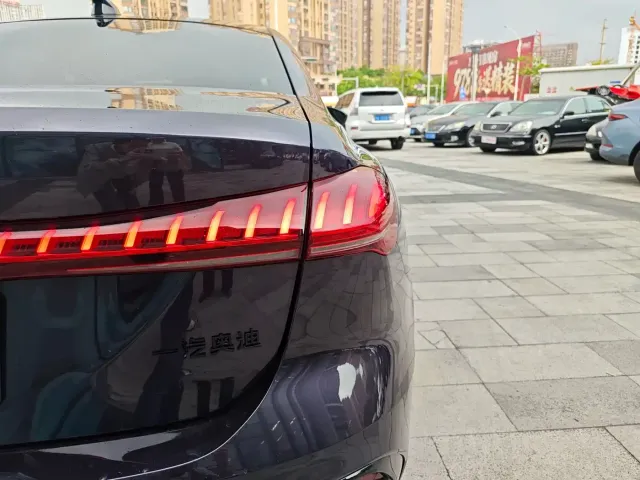 Audi A5L — Фото автомобиля 9