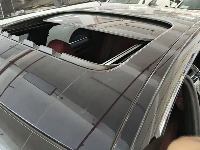 BMW 5 Series — Фото автомобиля 6