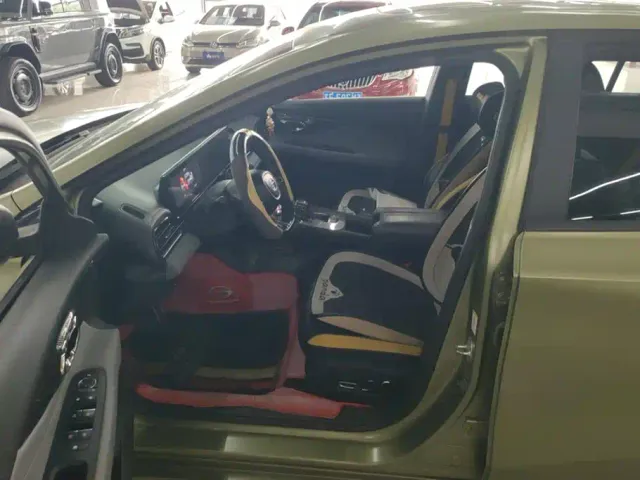 GAC Trumpchi Emkoo — Фото автомобиля 9