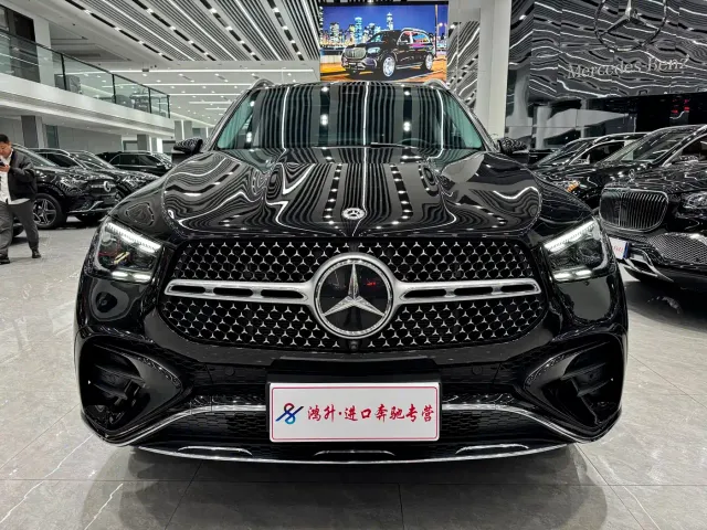 Mercedes-Benz GLE-Class — Фото автомобиля 2