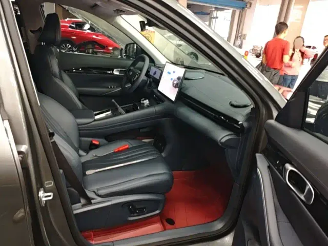 Geely Galaxy E5 — Фото автомобиля 24