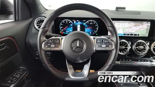 Mercedes-Benz GLA-Class H247 — Фото автомобиля 14