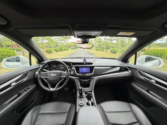 Cadillac XT6 — Фото автомобиля 6