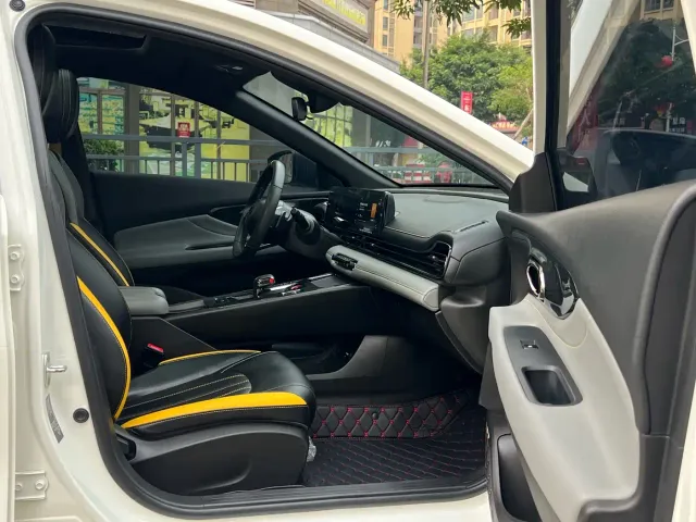 GAC Trumpchi Emkoo — Фото автомобиля 13