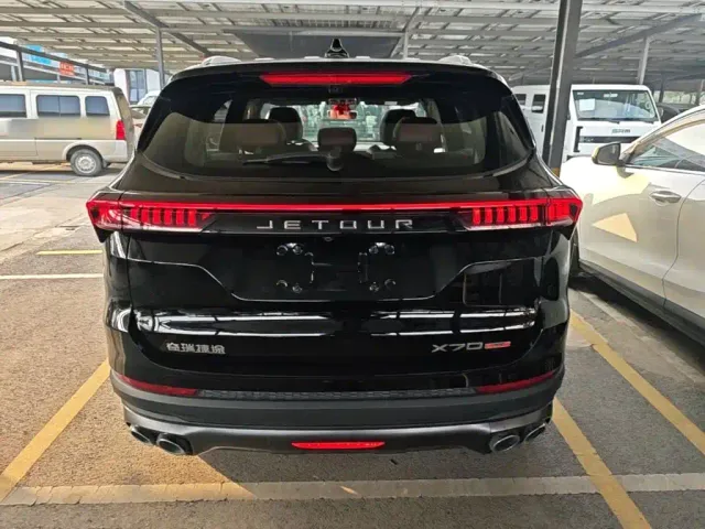 Jetour X70 Plus — Фото автомобиля 5