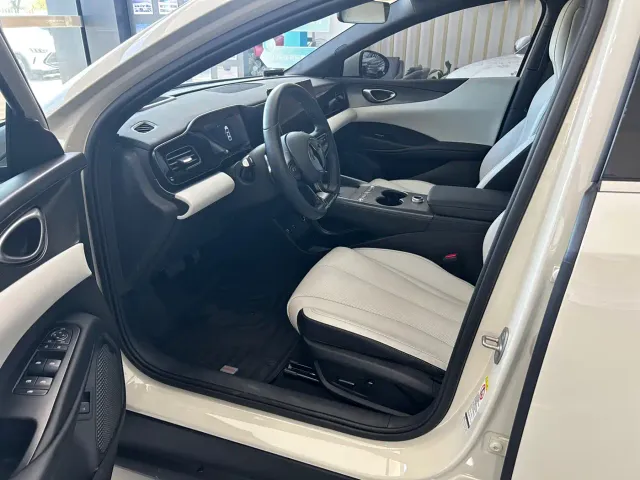 BYD Seal 06 — Фото автомобиля 4