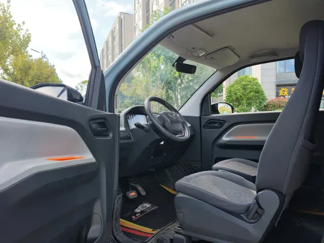 Wuling Hongguang Mini EV — Фото автомобиля 10