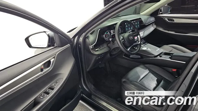 Hyundai Grandeur Grandeur (New) Hybrid — Фото автомобиля 10