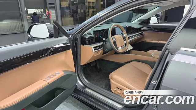 Hyundai Grandeur GN7 — Фото автомобиля 10