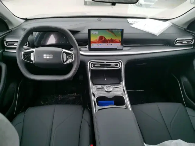 Geely Galaxy Stellar 6 — Фото автомобиля 5