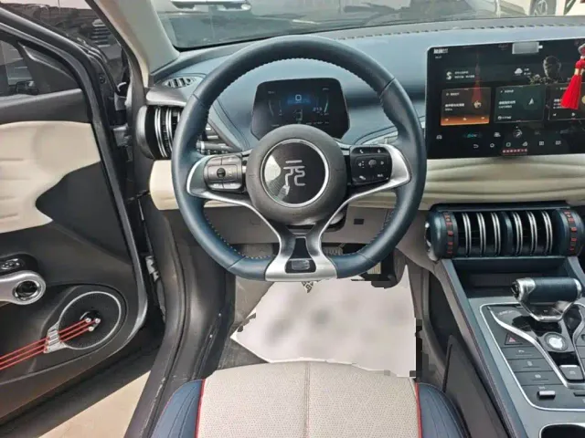 BYD Yuan PLUS — Фото автомобиля 10