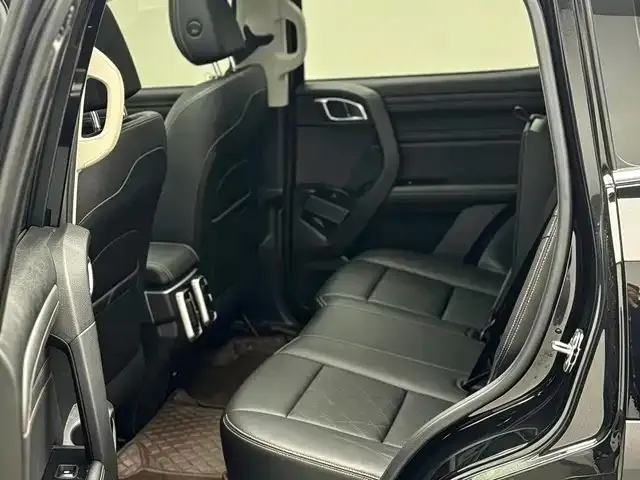 Haval Big Dog — Фото автомобиля 9