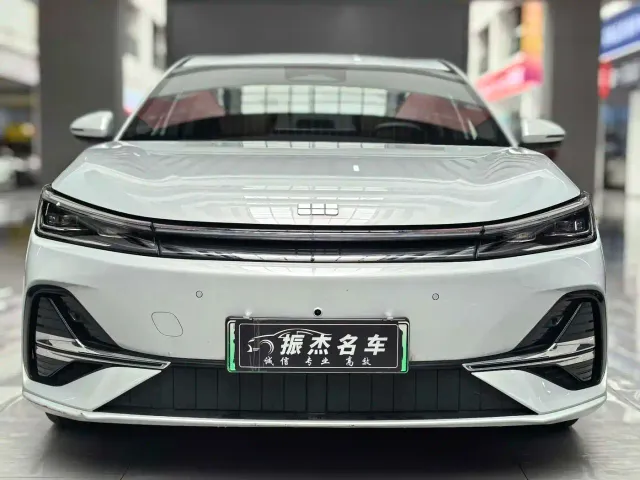 Geely Galaxy A7 — Фото автомобиля 2