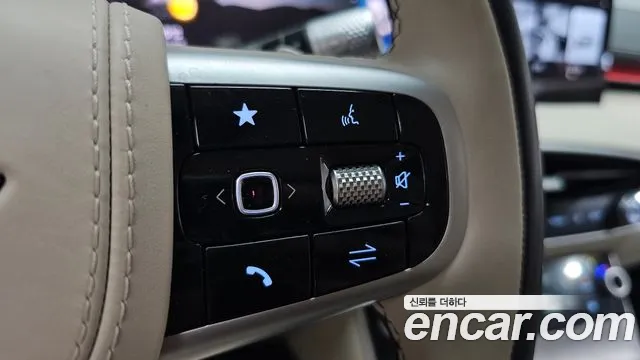 Genesis GV70 2.5T Бензин 2WD — Фото автомобиля 28