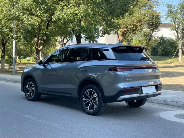 BYD Song Pro — Фото автомобиля 6