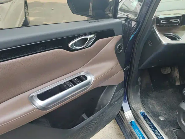 GAC Trumpchi E8 — Фото автомобиля 7