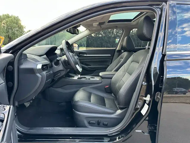 Nissan Teana — Фото автомобиля 8