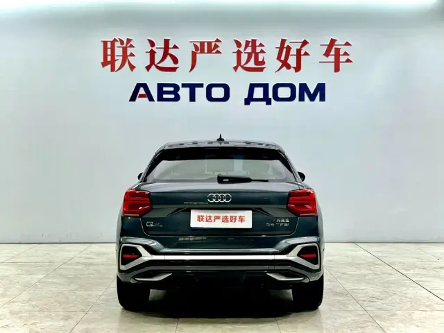Audi Q2L — Фото автомобиля 5