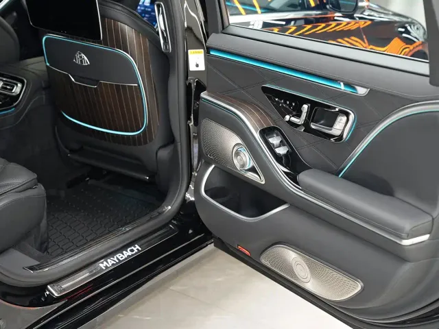Mercedes-Benz Maybach S-Class — Фото автомобиля 15