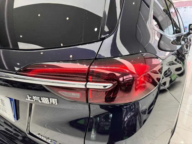Buick Envision Plus — Фото автомобиля 29