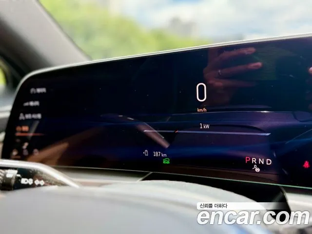 Cadillac Lyriq Lyriq Sport — Фото автомобиля 15