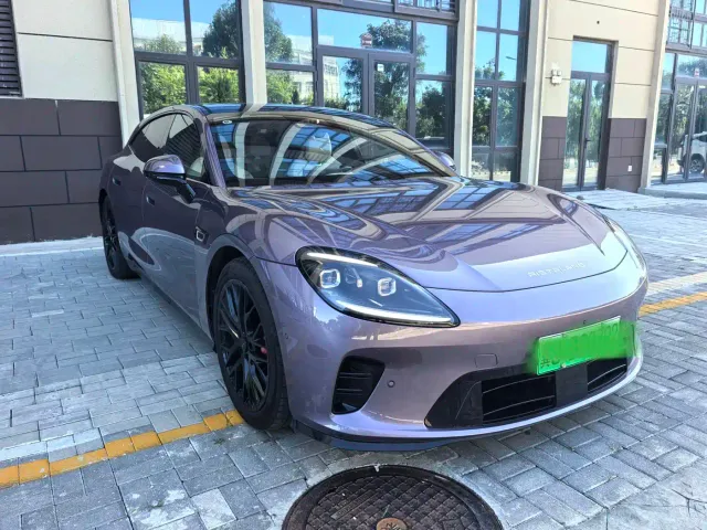 Qi Jing Opening Realm Sedan — Фото автомобиля 3