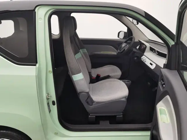 Wuling Hongguang Mini EV — Фото автомобиля 23