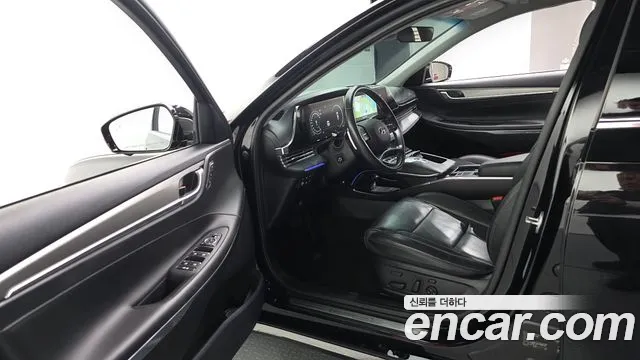 Hyundai Grandeur New — Фото автомобиля 15