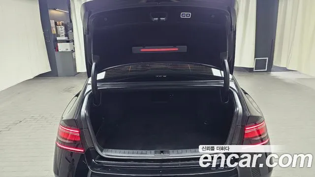 Genesis G90 Бензин 3.5 турбо AWD — Фото автомобиля 15