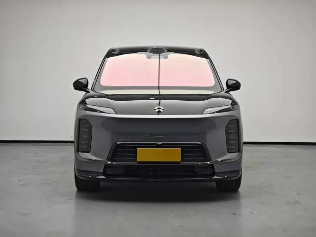 Nio ES9 — Фото автомобиля 6