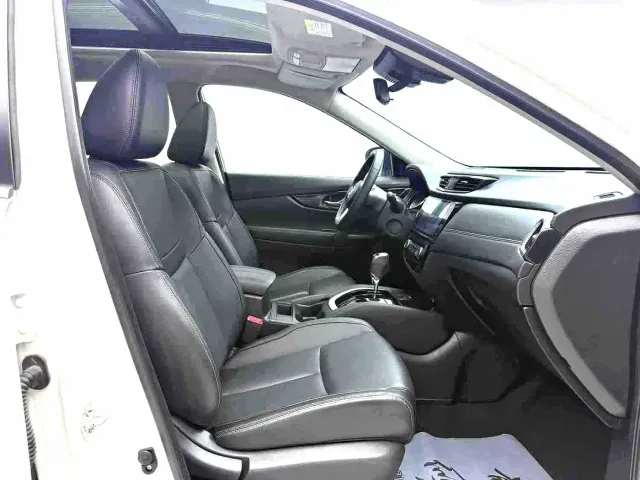 Nissan X-Trail — Фото автомобиля 3