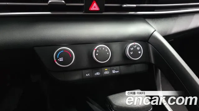 Hyundai Avante CN7 — Фото автомобиля 18