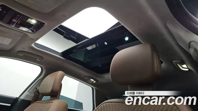 Hyundai Grandeur GN7 — Фото автомобиля 25