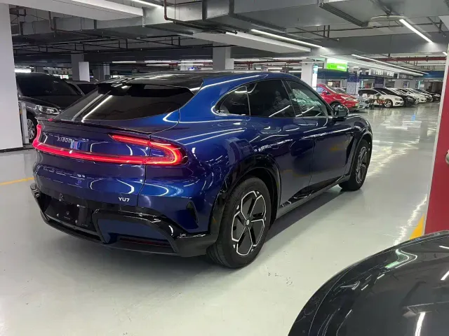 Xiaomi Auto Xiaomi YU7 2025 Extended Range RWD Edition — Фото автомобиля 6